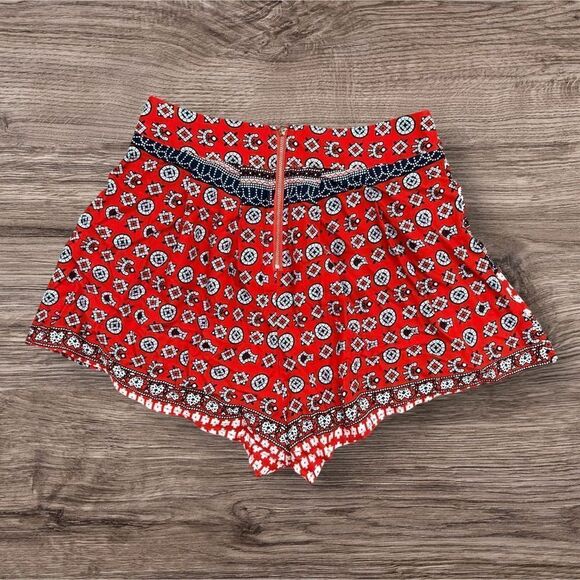 High Waist Bohemian Geo Red Shorts with Vibrant Patterns - Picture 2 of 5